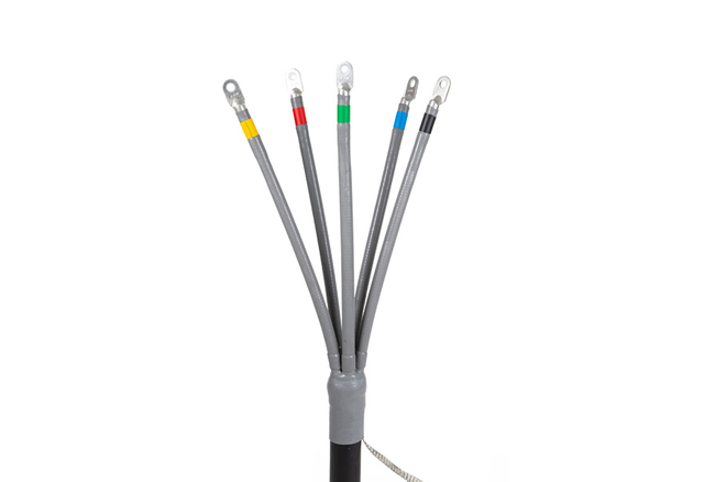 Accesorio de cable XLPE 26/35KV Tres núcleos terminación de interior encogible en frío