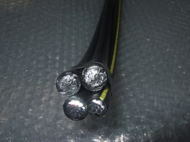 Conductor de aluminio de 10kV Cable aéreo de aislamiento PE (JKLY) para infraestructura urbana