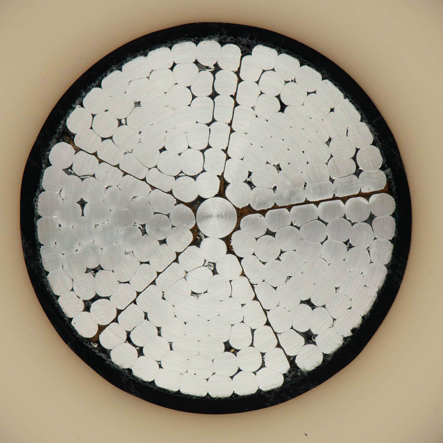 Comprensi&oacute;n de los beneficios de los cables de alimentaci&oacute;n de alto voltaje para el refuerzo de la red