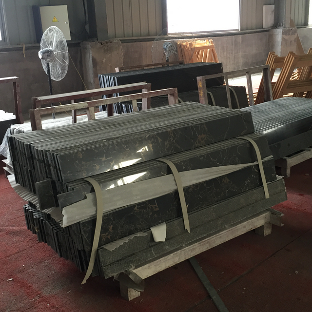 Franja blanca en negro/ Atenas Negro Más colores disponibles para la decoración de la construcción Losas de mármol 