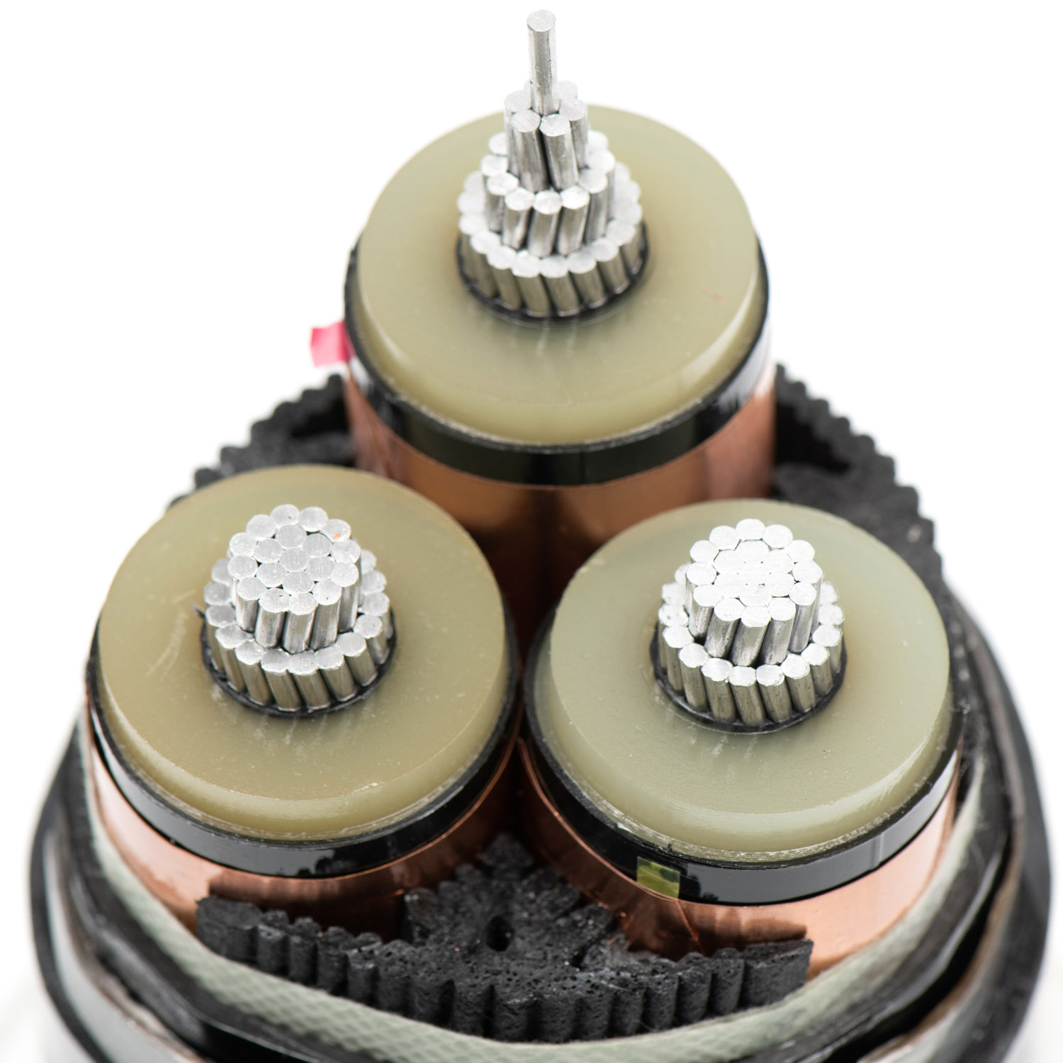 Cables de alimentación de alto voltaje: transmisión de potencia más allá de los límites